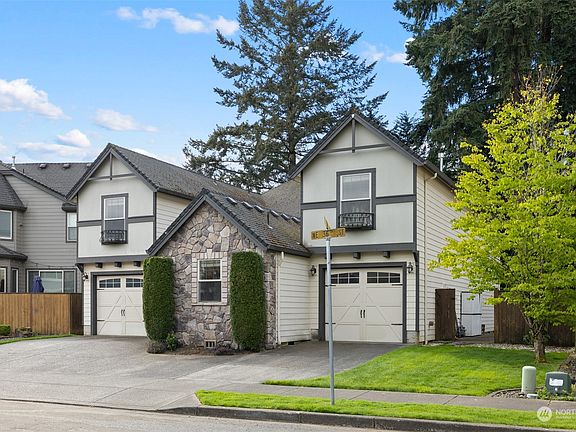 2nd image of 17409 NE 36TH Street