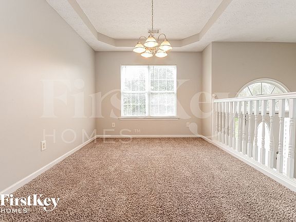 3rd image of 180 Butler Bridge Cir