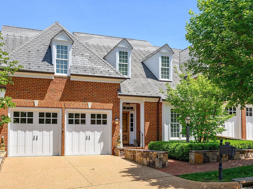 1st image of 950 Marsh Ln