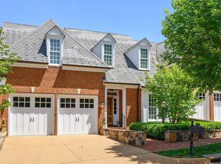 950 Marsh Ln, Charlottesville, VA 22903