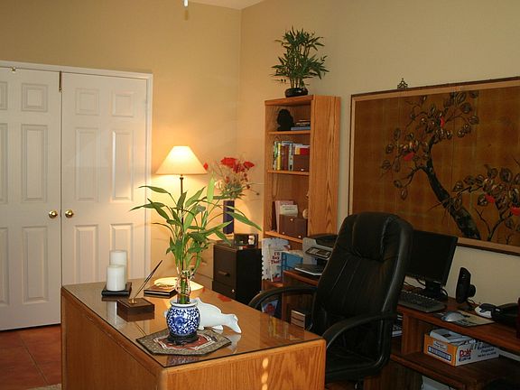 4th image of 30560 Mill Valley Ct