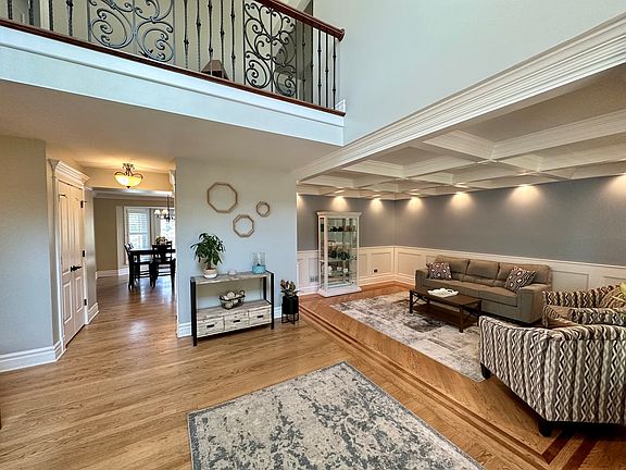 4th image of 1011 Grand Mesa Ave
