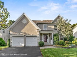 17 Freedom Hills Dr, Barnegat, NJ 08005