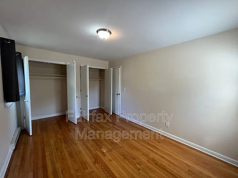 1937 Morehead Ave — Photo 21