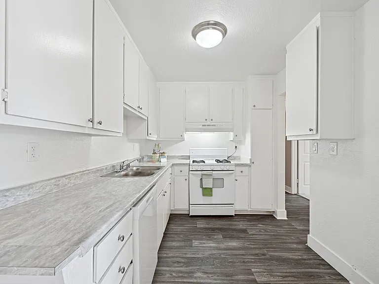Fountain Park — Photo 13