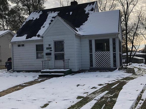 2nd image of 918 Sheridan Dr
