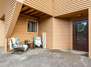 430 Olympia Dr, Maryville, TN 37804