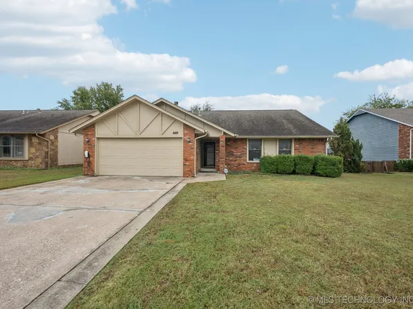 4419 W Madison St, Broken Arrow, OK 74012