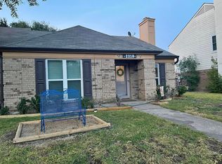 2318 Forestbrook Dr, Garland, TX 75040