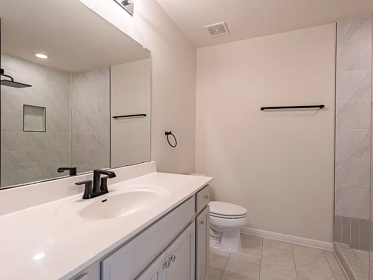 13101 Foreston Dr — Photo 20