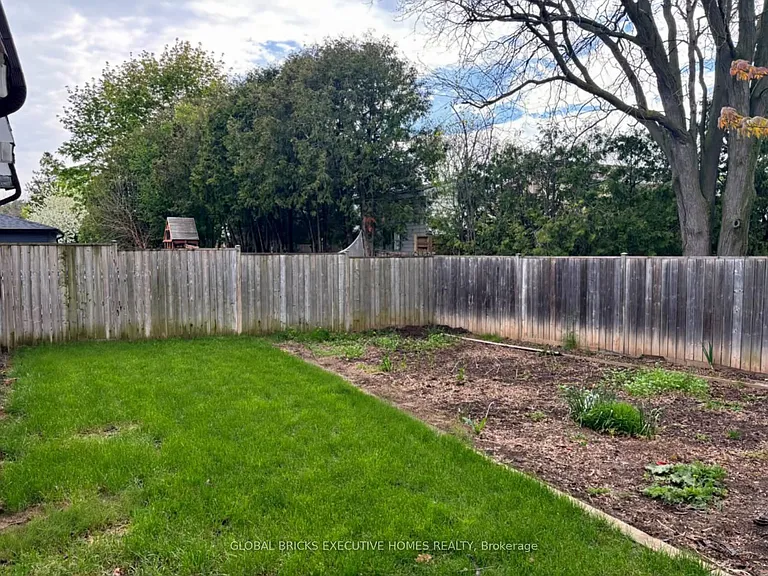 3285 Lansdown Dr #MAIN — Photo 20