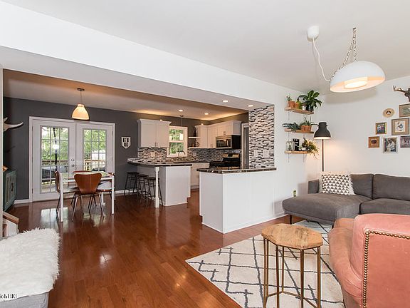 4th image of 619 Morningside Dr