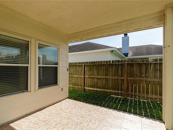 5th image of 6113 Ortiz Dr