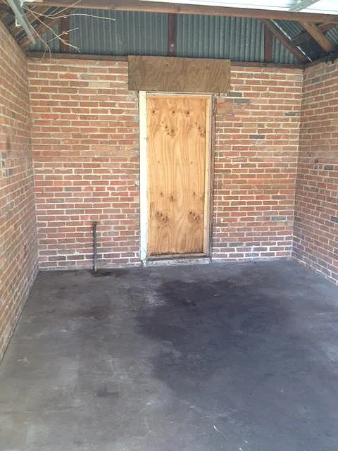 Building Photo 3