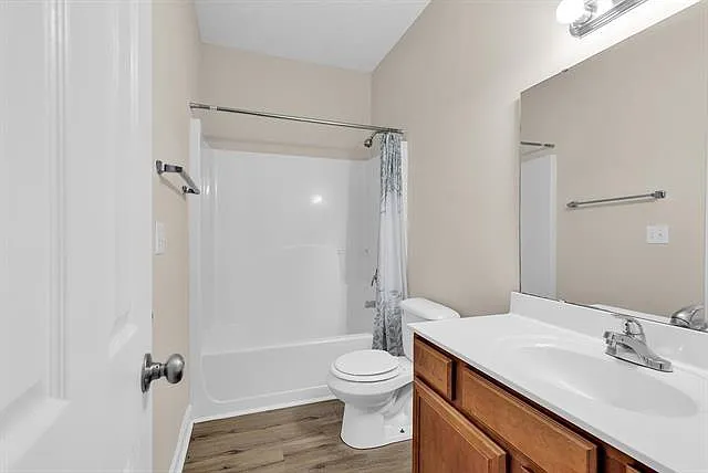 217 Wando River Rd #G — Photo 9