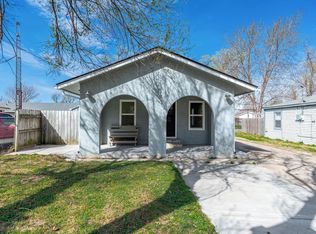 735 N Doris St, Wichita, KS 67212