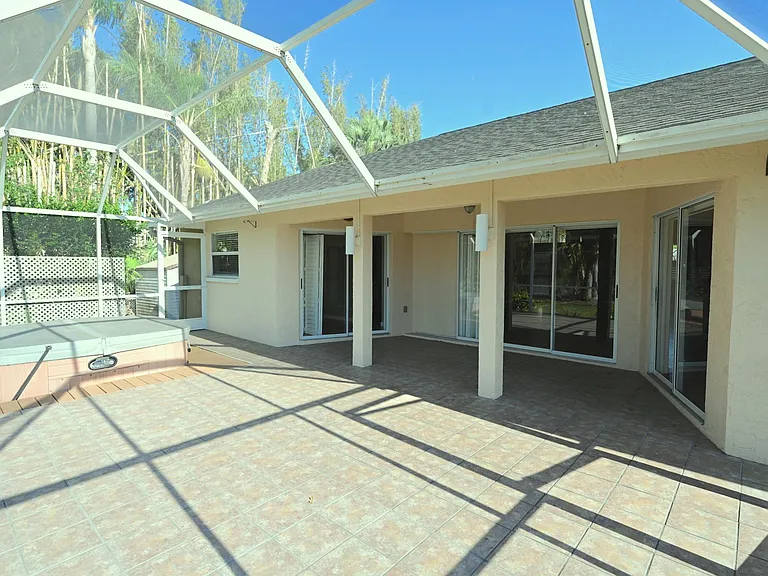 6535 Canary St — Photo 34