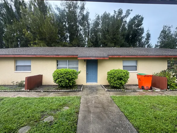 5600 59th Way N #5602, Saint Petersburg, FL 33709