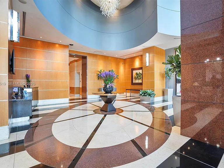 244 Biscayne Blvd #1906 — Photo 31