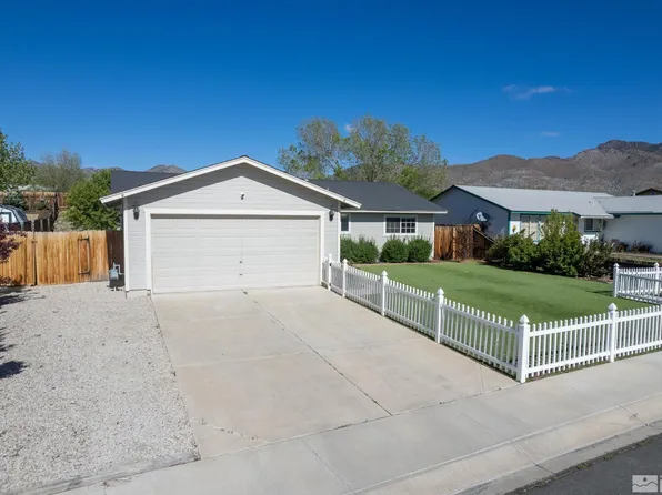 919 Nicole St, Dayton, NV 89403