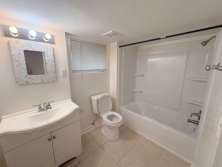 212 Barbourville Dr #STUDIO — Photo 8