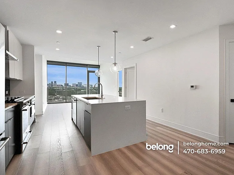 788 W Marietta St NW #903 — Photo 1