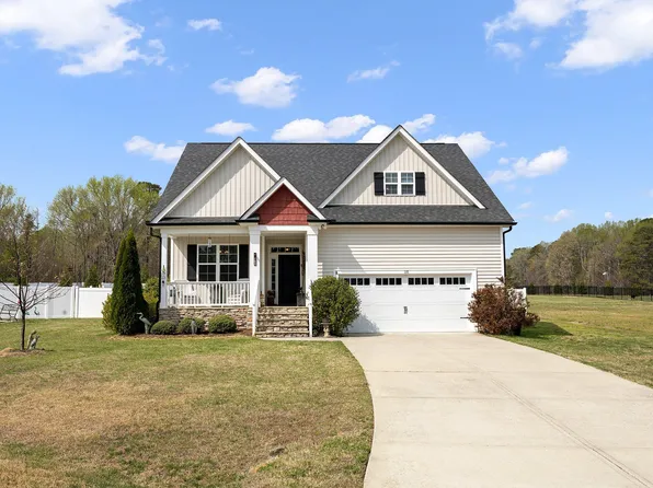 110 Courtland Dr, Louisburg, NC 27549