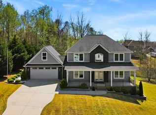 25 Setting Sun Ln, Travelers Rest, SC 29690