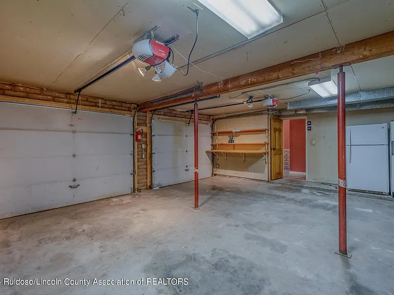 109 Snowcap Dr — Photo 27