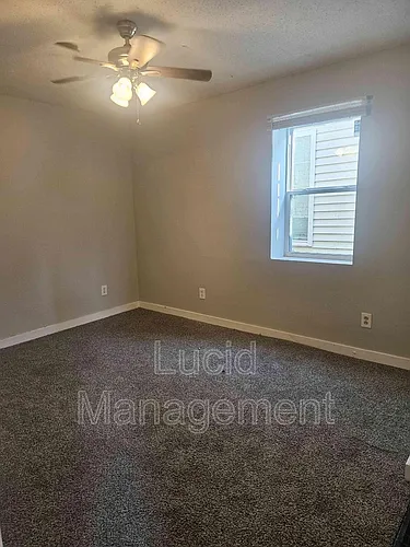 822 S Hancock St Photo 1