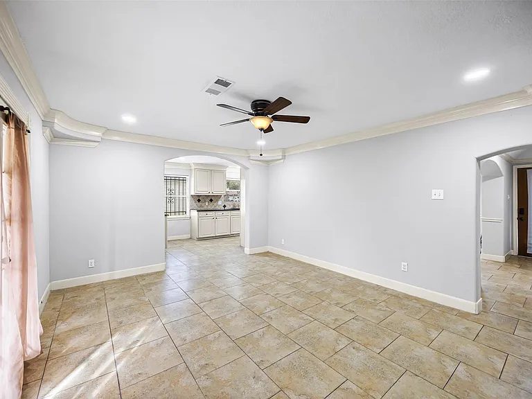 5303 Heatherbrook Dr — Photo 12