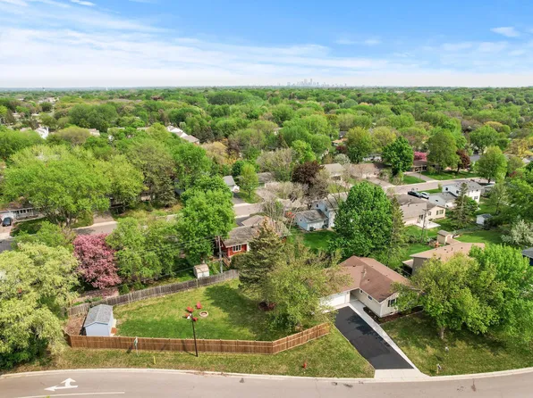 4148 Gettysburg Ave N, Minneapolis, MN 55427