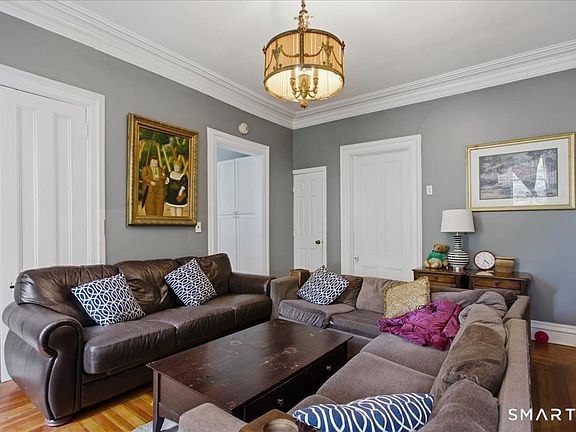 5th image of 116 Deer Hill Avenue