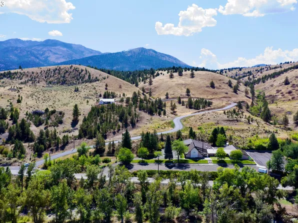 130 SE Lupine Ln #11, John Day, OR 97845