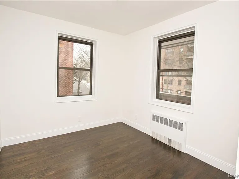 140 Hartsdale Avenue — Photo 11