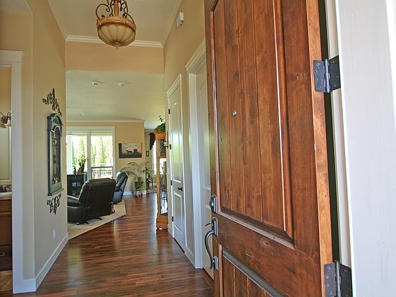 5th image of 4304 NW 122nd St
