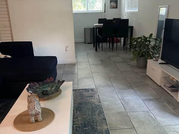 (undisclosed Address), Miami, FL 33133