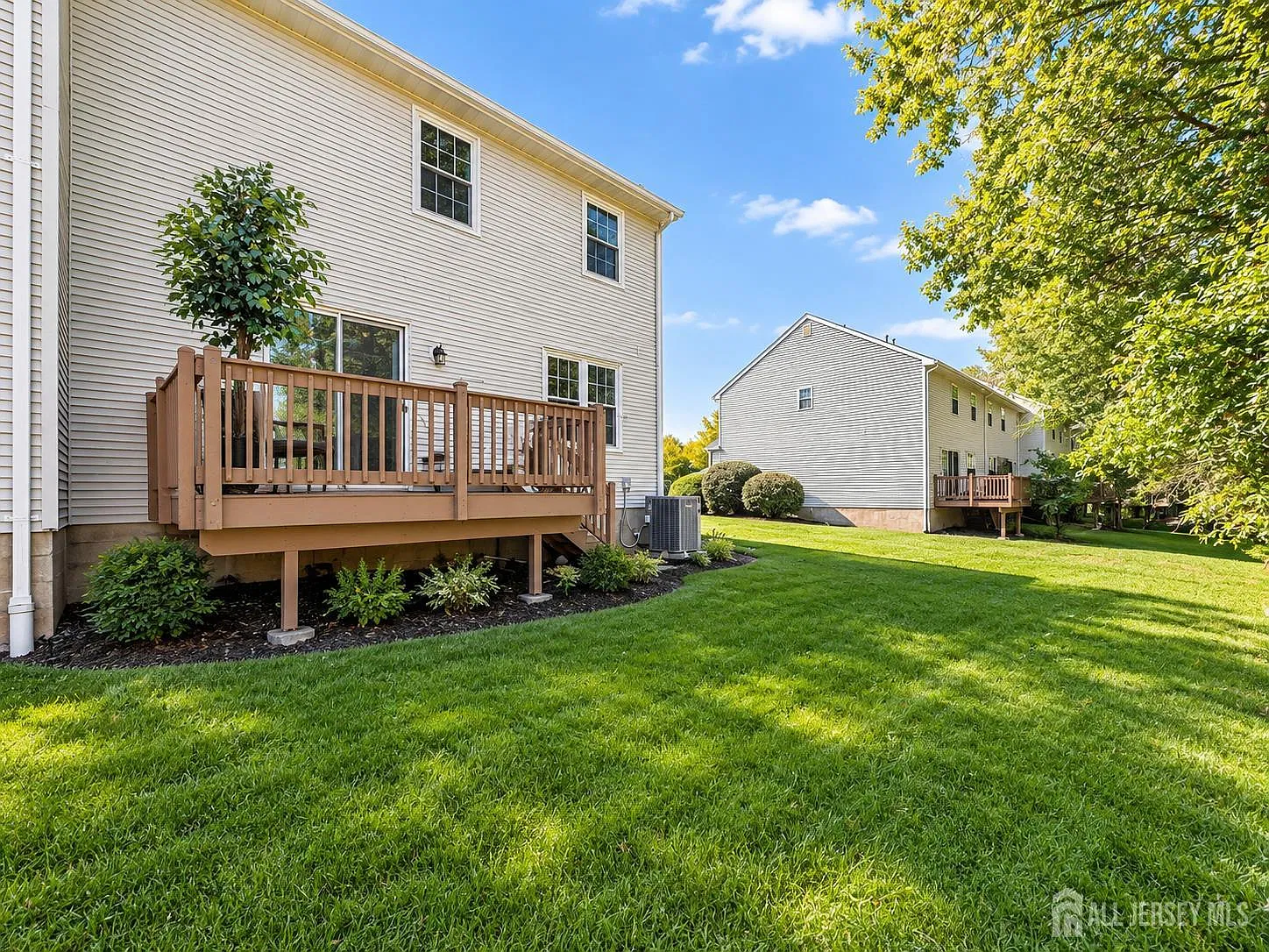 3 bed, 4.0 bath, $3,800 — Photo 2