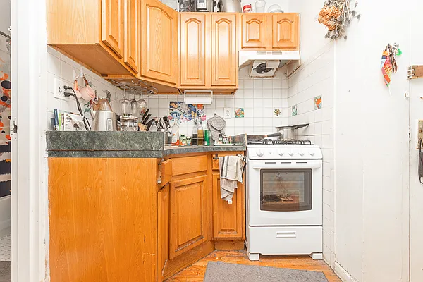 Rented by MySpaceNYC | media 17