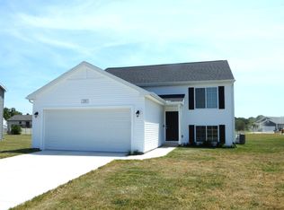 670 Manorwood Cir, Benton Harbor, MI 49022