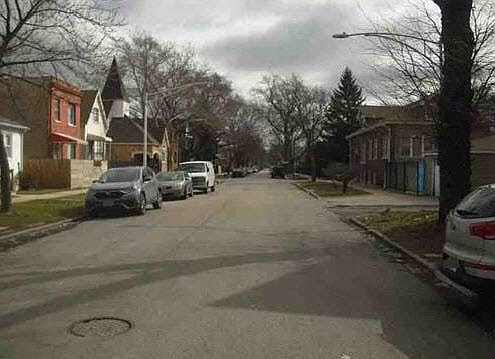2nd image of 5030 W Ohio St