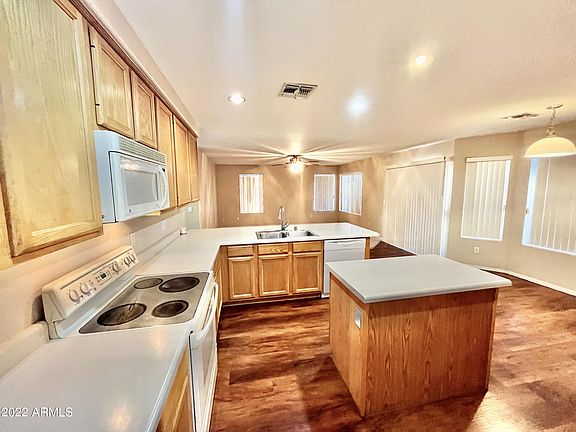 2nd image of 20917 N 67th Dr