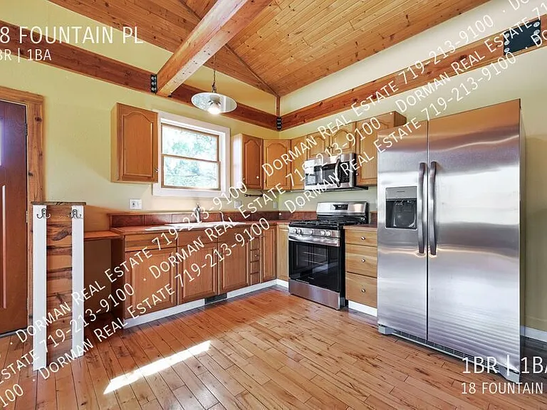 18 Fountain Pl — Photo 1
