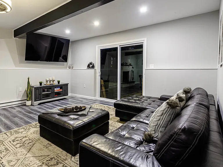 3003 Briarwood Dr — Photo 11