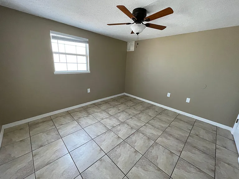 1203 Pierce St W #1203 — Photo 15