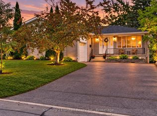 1270 Amundsen Ave, Peterborough, ON K9H 6T4