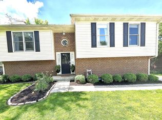 1148 Wood Ridge Rd, Lexington, KY 40514