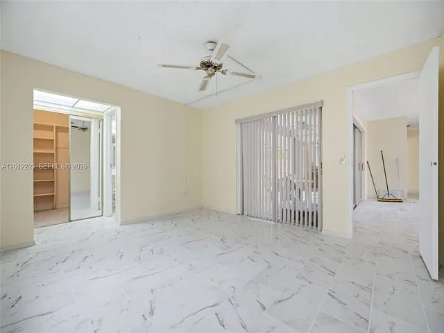 920 NW 92nd Ave — Photo 6
