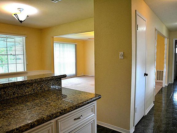 4th image of 10315 Kirkvale Dr