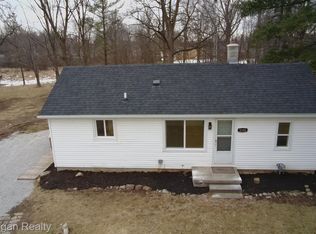 5390 Brobeck St, Flint, MI 48532